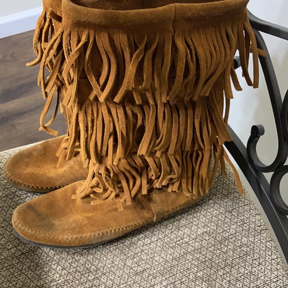 Minnetonka Brown Boots - Picture 2 of 3